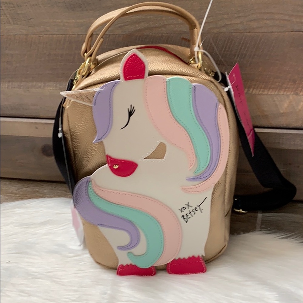 Betsey Johnson unicorn insulated lunch tote